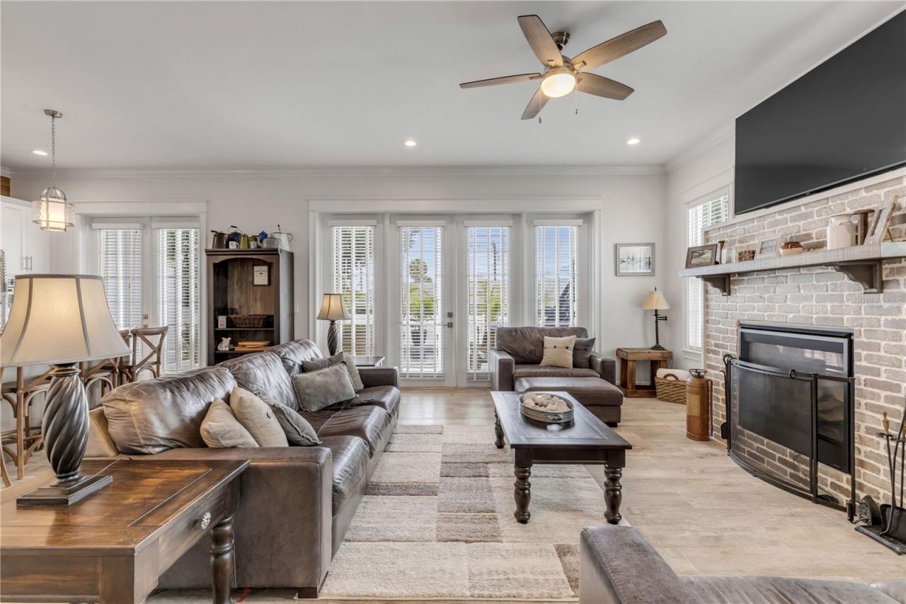 4636 Saxon Drive, New Smyrna Beach, FL 32169 Photo