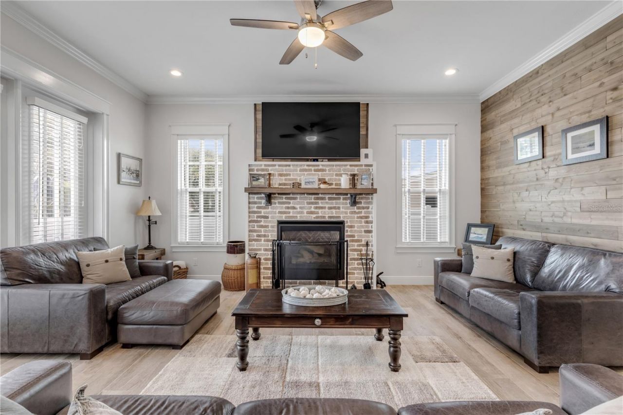 4636 Saxon Drive, New Smyrna Beach, FL 32169 Photo
