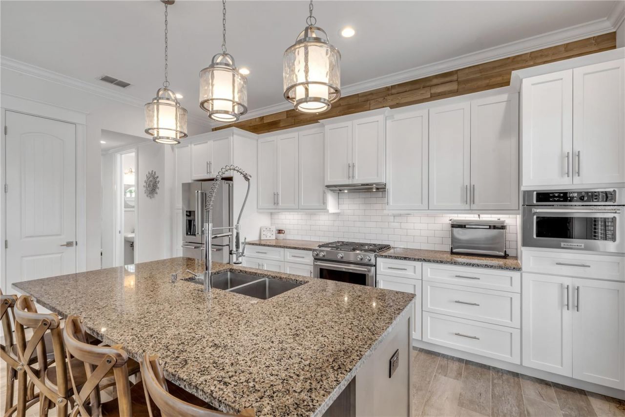 4636 Saxon Drive, New Smyrna Beach, FL 32169 Photo
