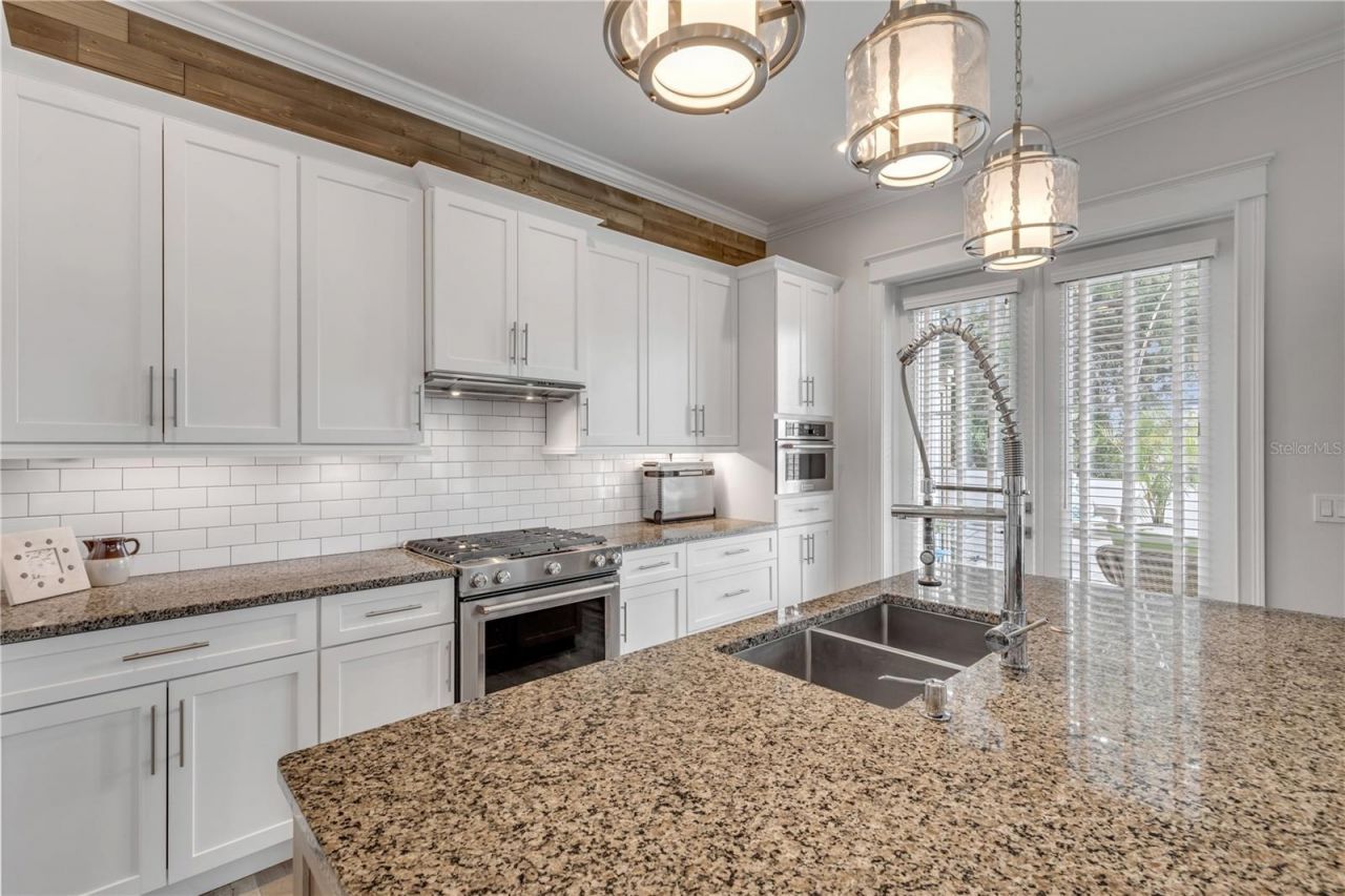 4636 Saxon Drive, New Smyrna Beach, FL 32169 Photo