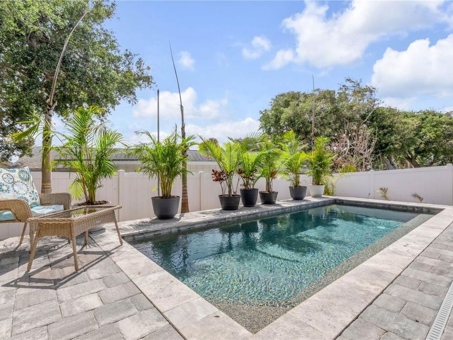 Property Image 79