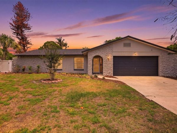 732 LAUREL WAY , CASSELBERRY, FL 32707