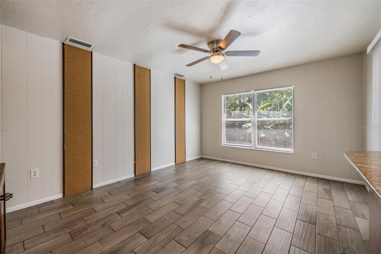 1124 Danny Drive, Sarasota, FL 34243 Photo