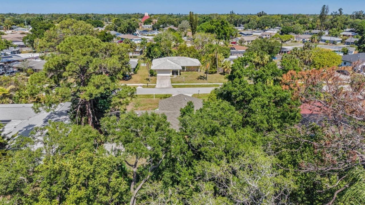 1124 Danny Drive, Sarasota, FL 34243 Photo