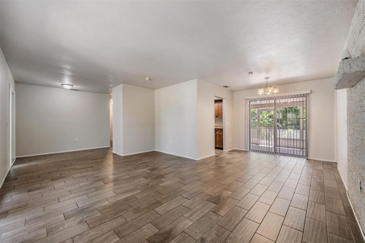 1124 Danny Drive, Sarasota, FL 34243 Photo