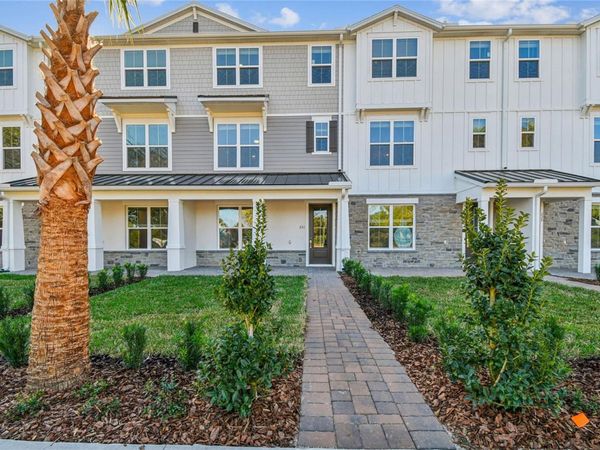 221 PASQUALA, Unit 18, OVIEDO, FL 32765