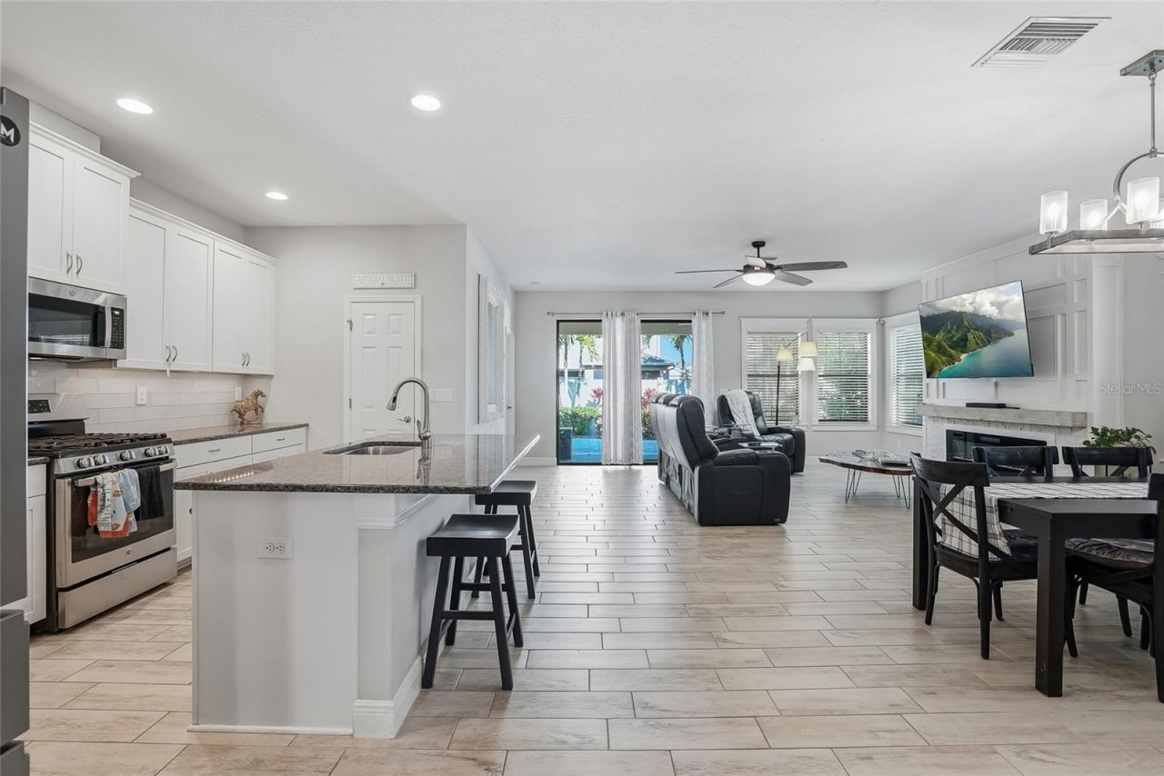 6318 Springline Place , Apollo Beach, FL 33572 Photo
