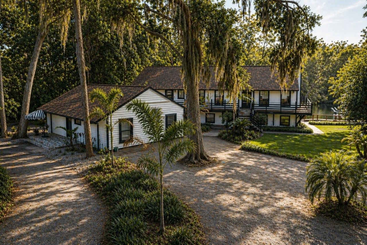 900 Oak Hollow Place, Brandon, FL 33510 Photo