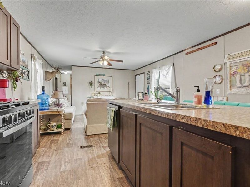 12205 Goshen Road, Unit 75, Salem, OH 44460 Photo 10
