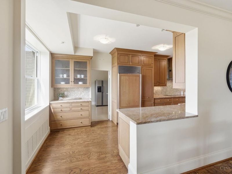 2444 Madison Road, Unit 2002, Cincinnati, OH 45208 Photo 16