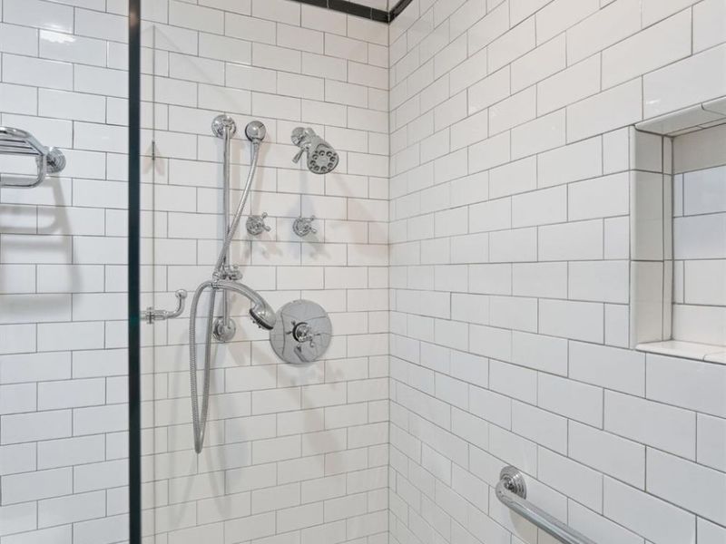 2444 Madison Road, Unit 2002, Cincinnati, OH 45208 Photo 60