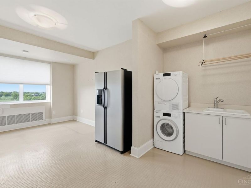 2444 Madison Road, Unit 2002, Cincinnati, OH 45208 Photo 64