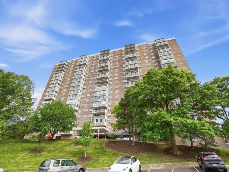 2444 Madison Road, Unit 2002, Cincinnati, OH 45208 Photo 80