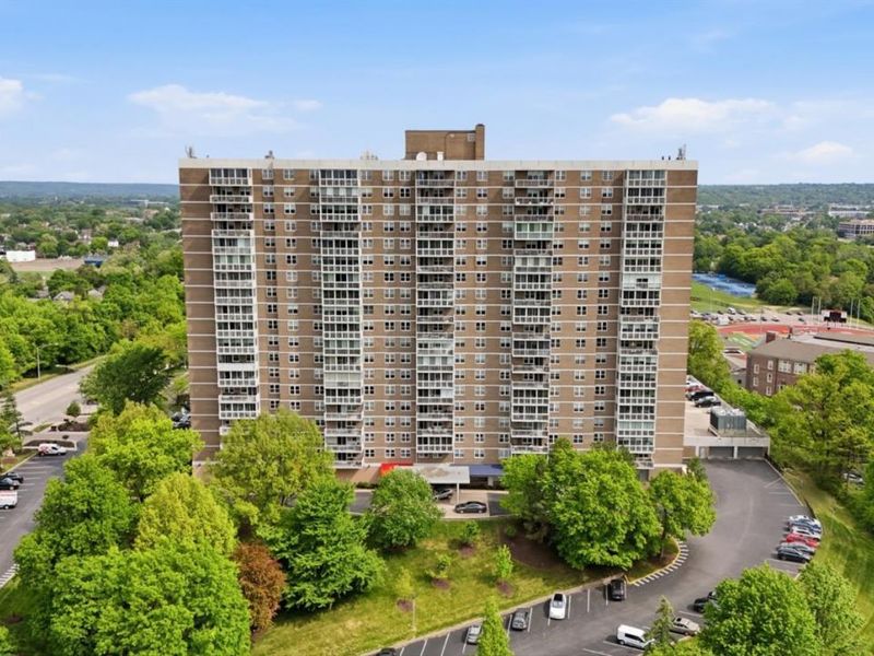 2444 Madison Road, Unit 2002, Cincinnati, OH 45208 Photo 84