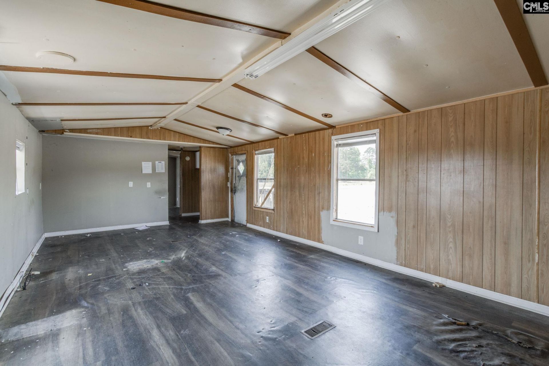 267 Bell Road  Photo 11