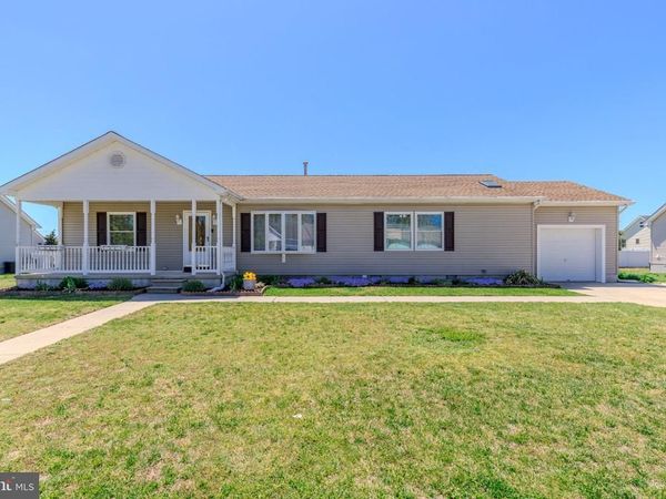 11 FREEDOM DRIVE , RIO GRANDE, NJ 08242