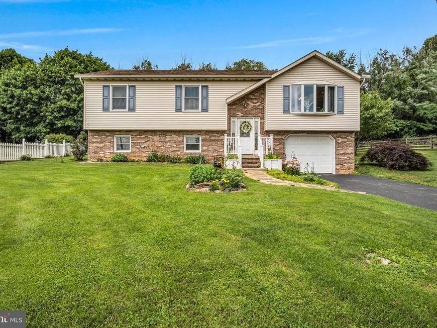 198 Glenville Road, Hanover, PA 17331 Main Photo