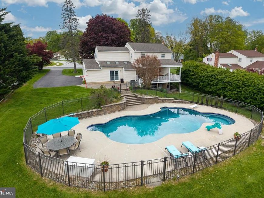 380 Devon Drive, Exton, PA 19341 Main Photo