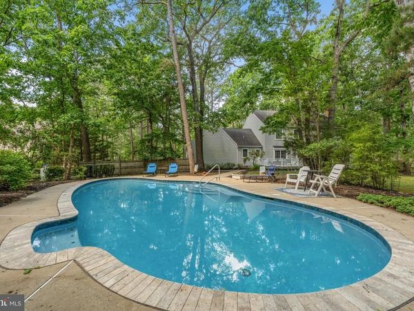 581 MCKENDIMEN ROAD, MEDFORD, NJ 08055