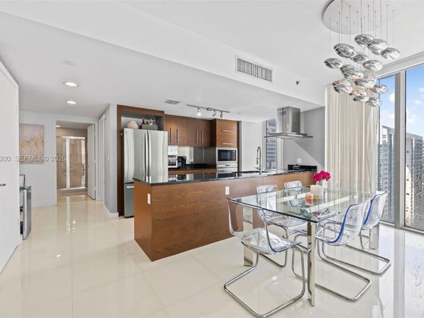 495 Brickell Ave , Unit 3710, Miami, FL 33131