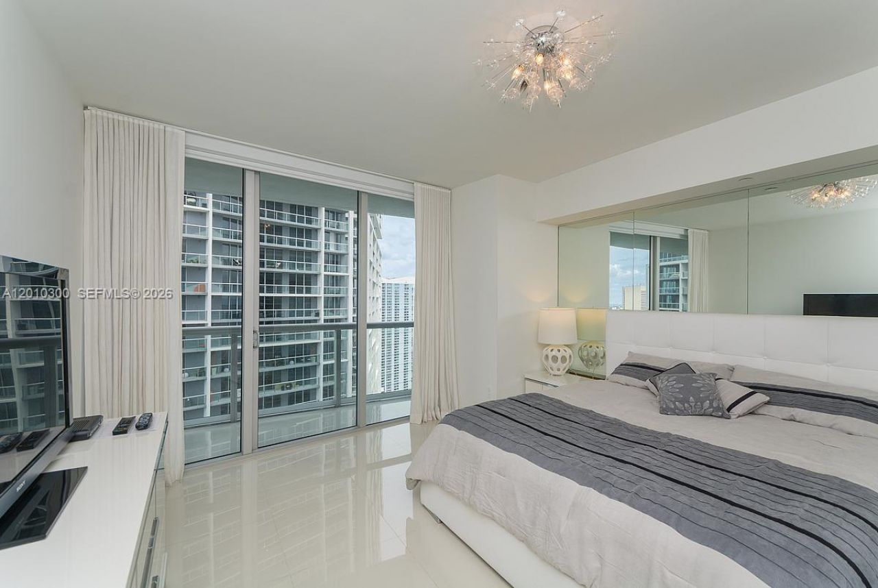 495 Brickell Ave , Unit 3710, Miami, FL 33131 Photo