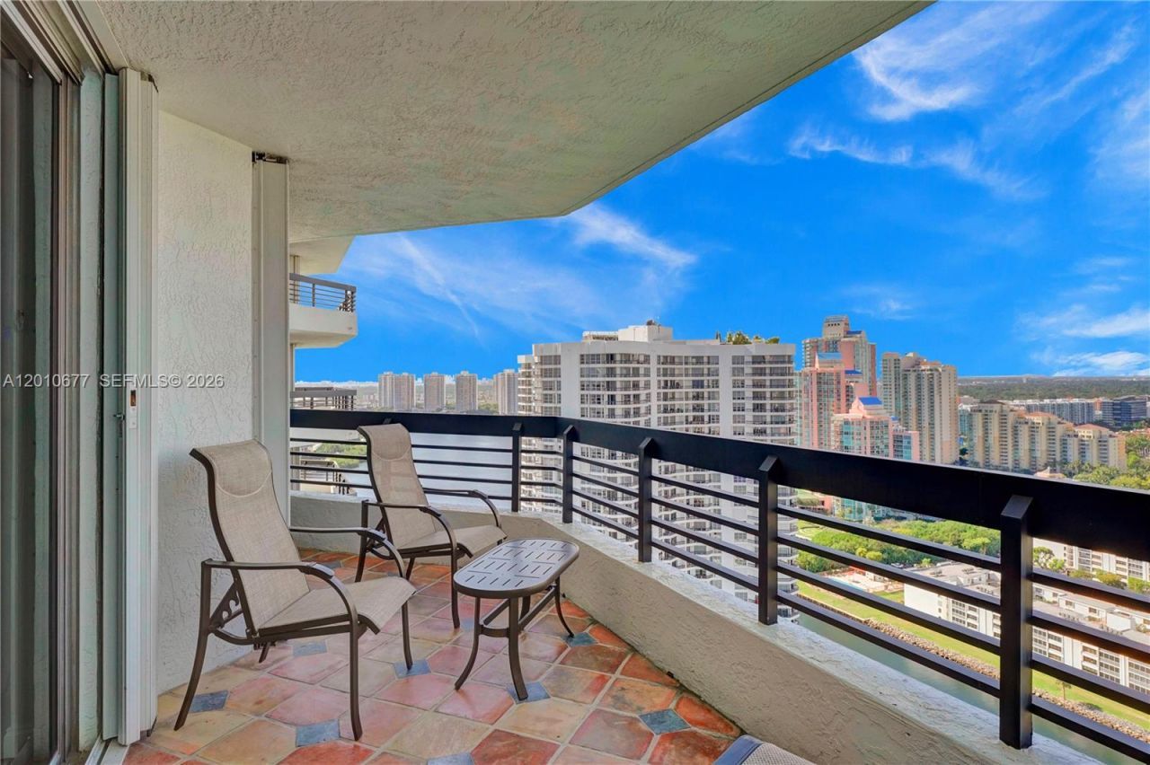 3500 Mystic Pointe Dr , Unit 3302, Aventura, FL 33180 Photo