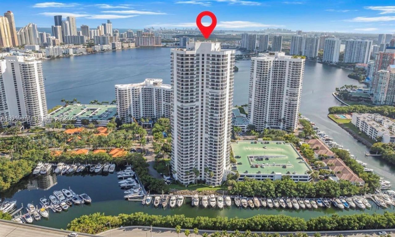 3500 Mystic Pointe Dr , Unit 3302, Aventura, FL 33180 Photo