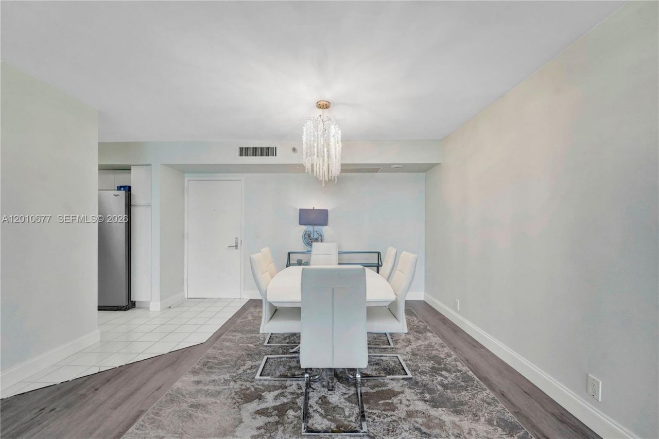 3500 Mystic Pointe Dr , Unit 3302, Aventura, FL 33180 Photo