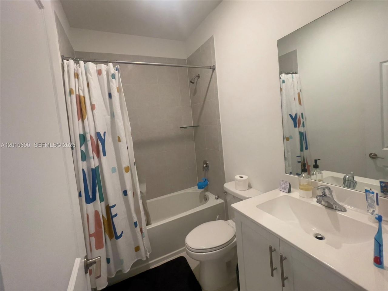 10005 SW 228th Ter , Miami, FL 33190 Photo