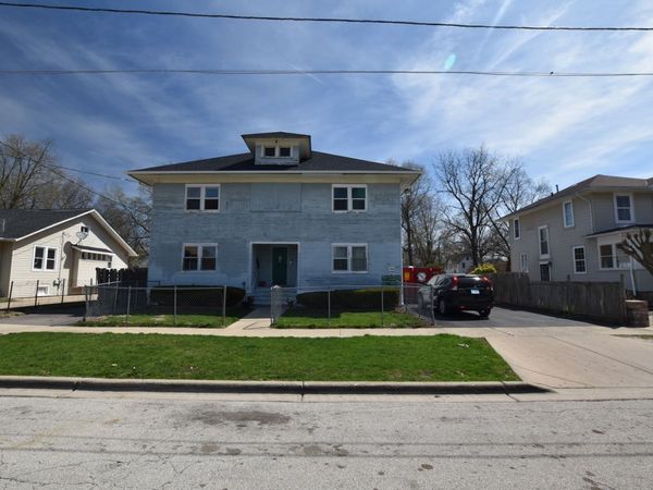 545 Hammond Avenue , Unit 3, Aurora, IL 60506