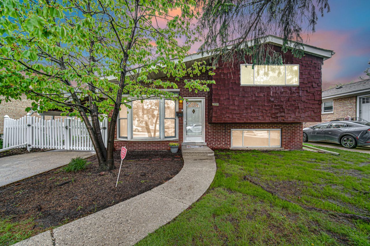 8322 Central Avenue, Morton Grove, IL 60053 Main Photo