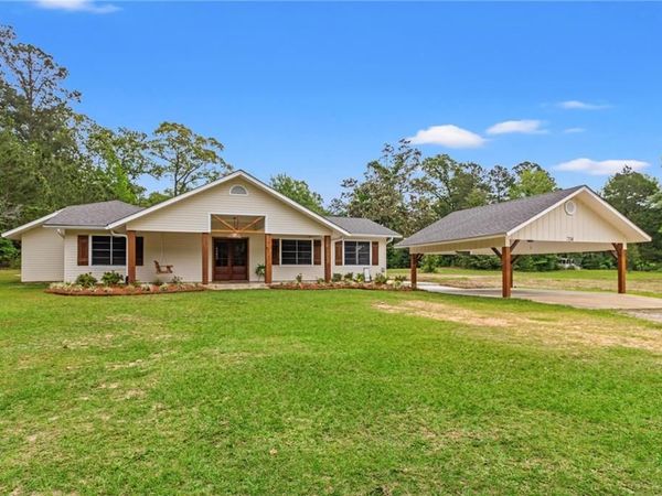 7134 HIGHWAY 8 Highway, Bentley, LA 71407