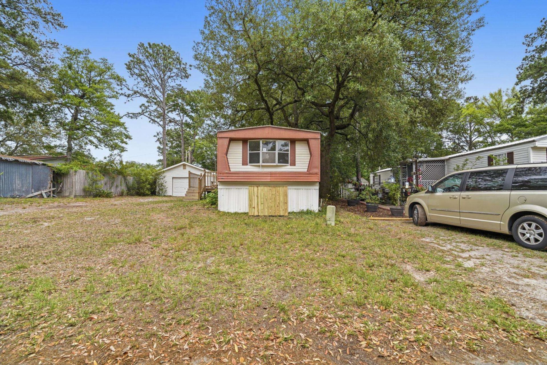 2736 Capricorn Dr. Photo 25