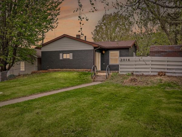 2016 21st PLACE, La Crosse, WI 54601