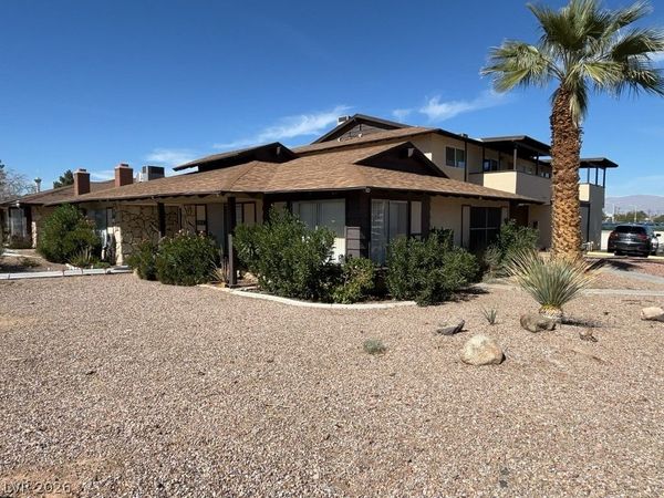 2856 Klinger Circle , Unit 3, Las Vegas, NV 89121