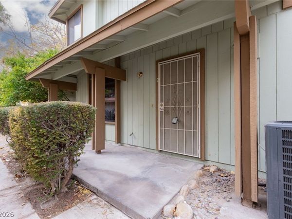 1558 Elizabeth Avenue , Unit 2, Las Vegas, NV 89119