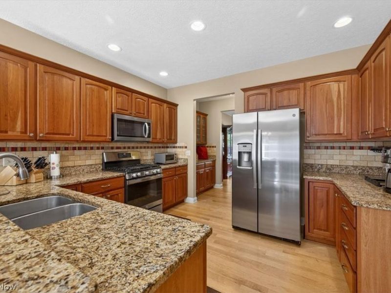 122 Haskell Drive, Bratenahl, OH 44108 Photo 13