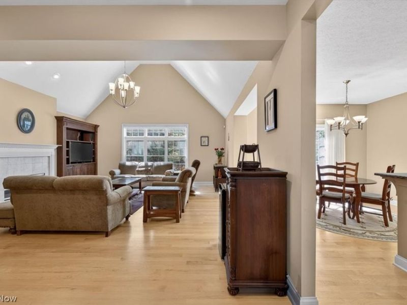 122 Haskell Drive, Bratenahl, OH 44108 Photo 9
