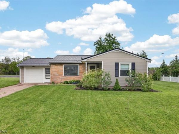 437 E Wilson Avenue , Girard, OH 44420