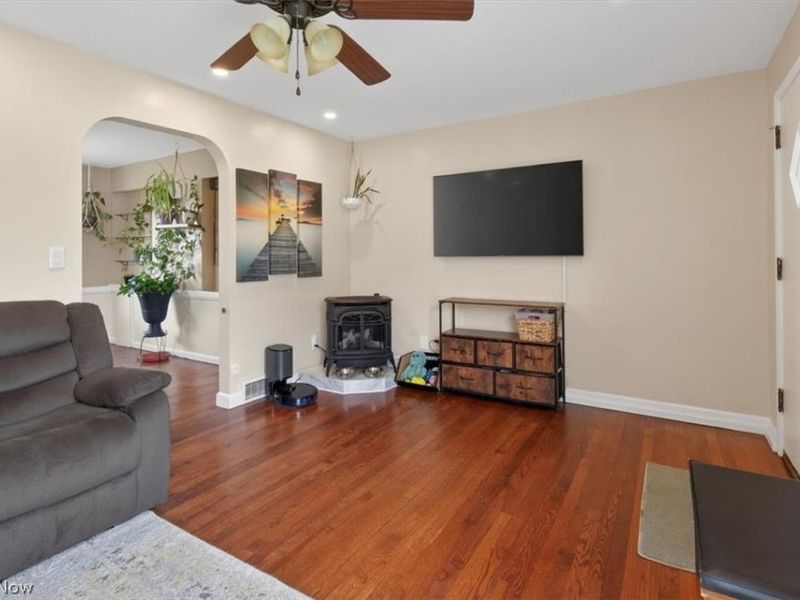 437 E Wilson Avenue , Girard, OH 44420 Photo 8