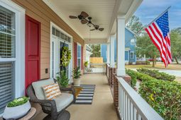 98 Marshside Drive photo 4