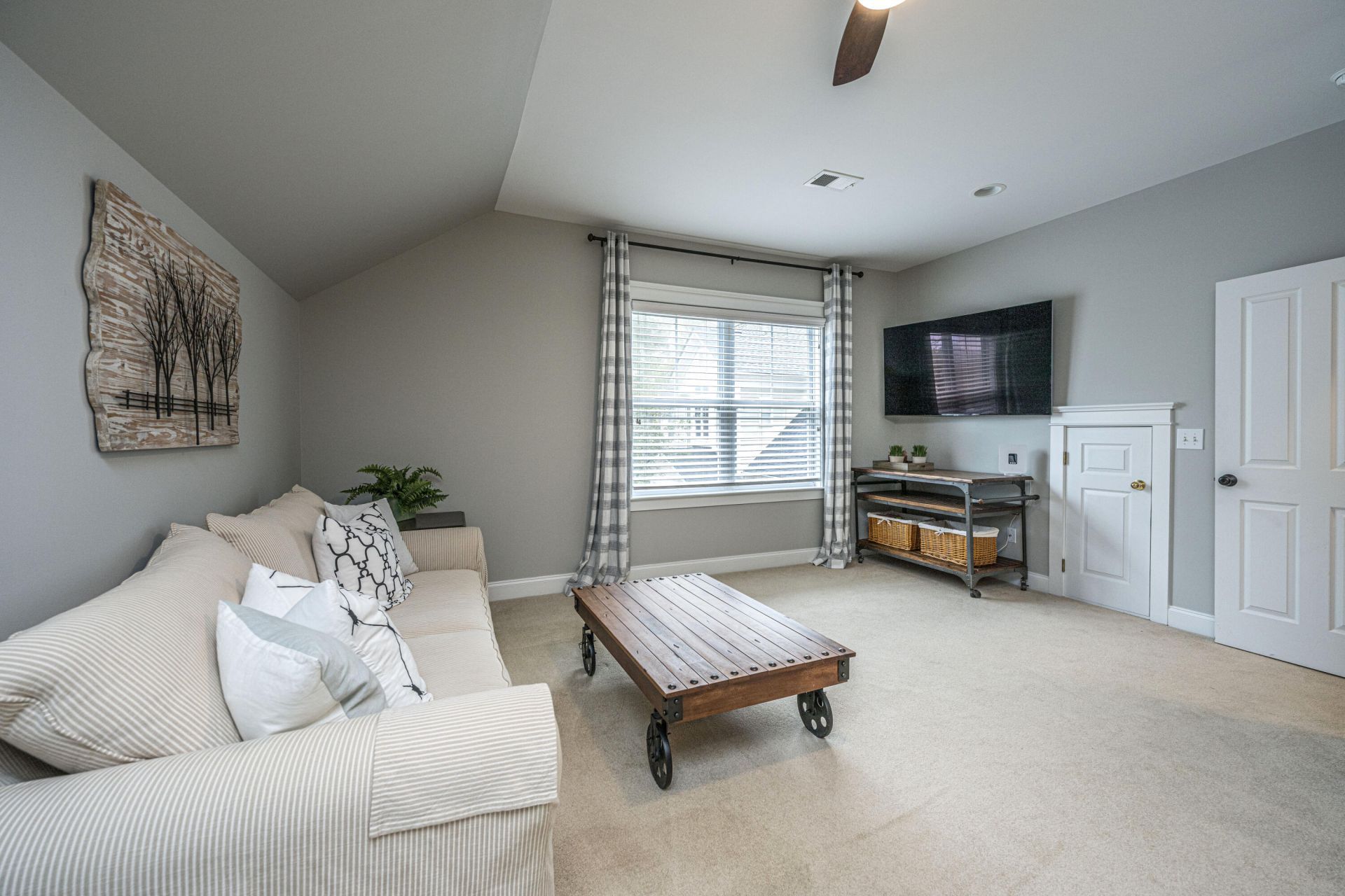 98 Marshside Drive Photo 36