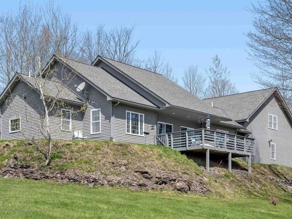 28 Goldsbury Woods Road, Barre Town, VT 05641