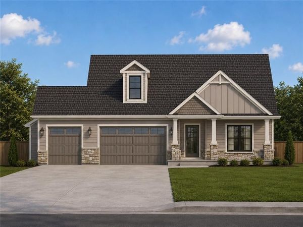 8638 Eagle Creek Drive, De Soto, KS 66018
