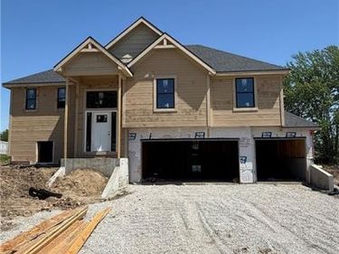 12408 Morgan Street, Excelsior Springs, MO 64024