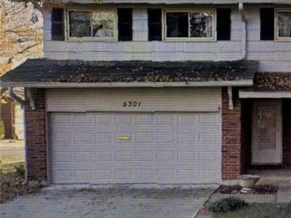 5301 W 103 Place, Overland Park, KS 66207
