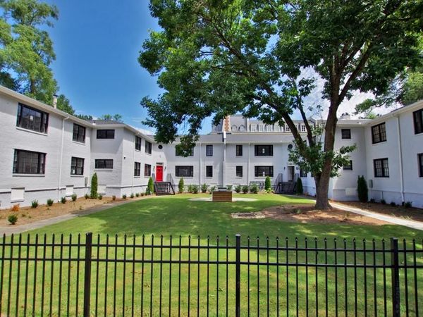 99 Peachtree Memorial Drive , Unit C2, Atlanta, GA 30309