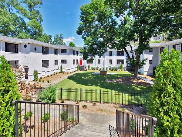 99 Peachtree Memorial Drive, Unit C2, Atlanta, GA 30309