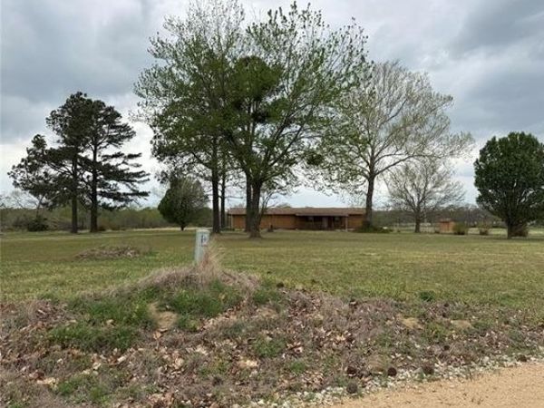 103051 N 3810, Okemah, OK 74859