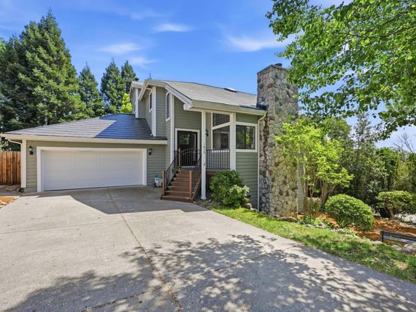 1610 Foxridge Cir, Auburn, CA 95603
